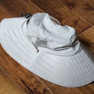 Sun protection Zone hat fly fishing summer wear🌷travel vacay cabin Christmas